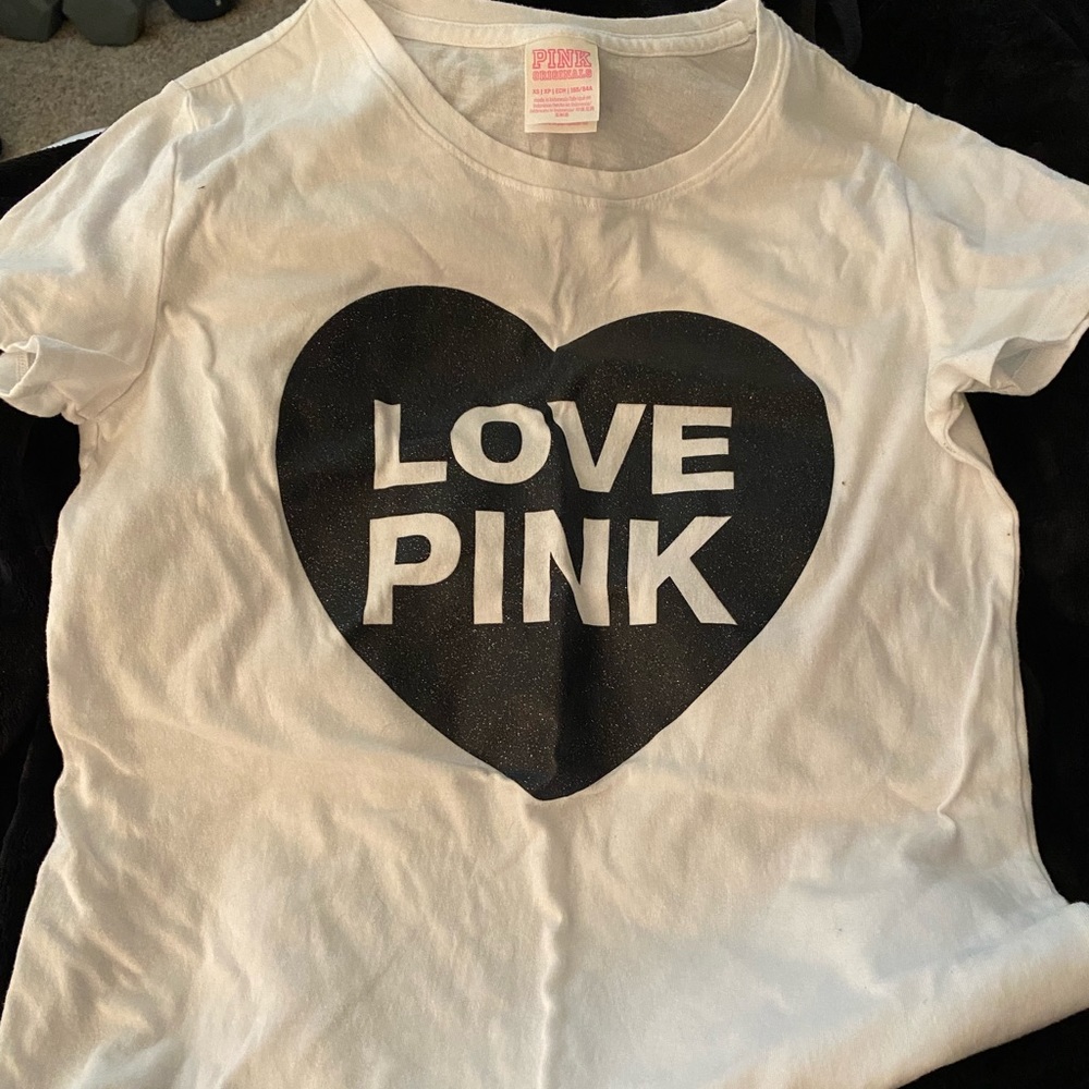 White Pink t-shirt